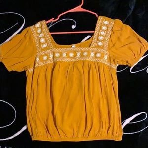 Off-the-shoulder Shirt